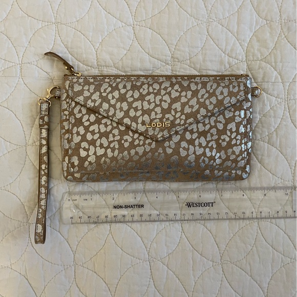 Lodis | Patterned Clutch - Picture 9 of 10